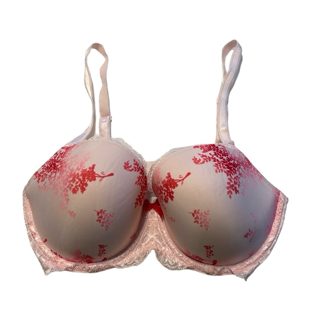 Victoria's Secret Pink and White Floral Bra